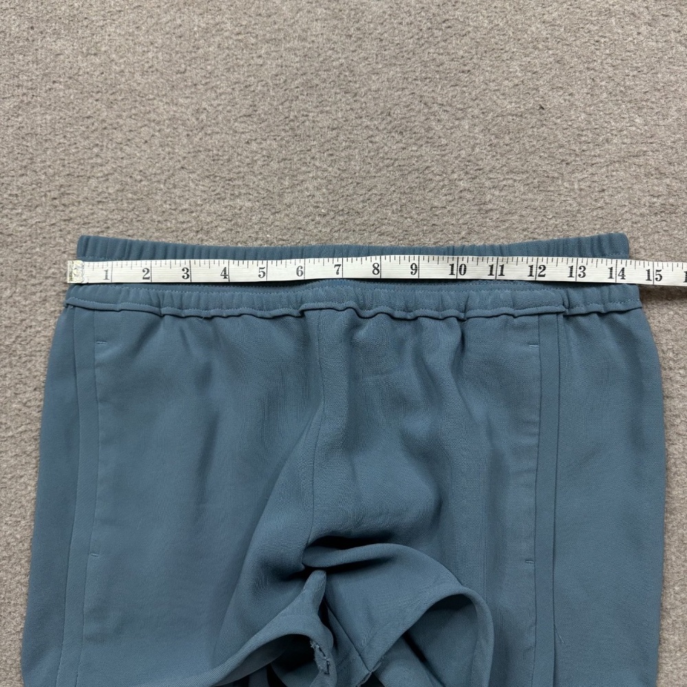 J.Crew Women's Shorts Size 4 Blue Satin Lightweight Elastic Waist Preppy Casual - Picture 3 of 5